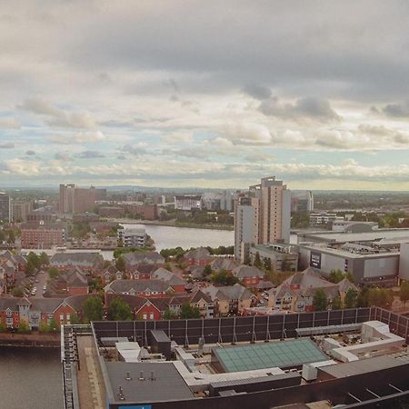 Hallsphere - Stunning Apartment Salford Quays Manchester Luaran gambar