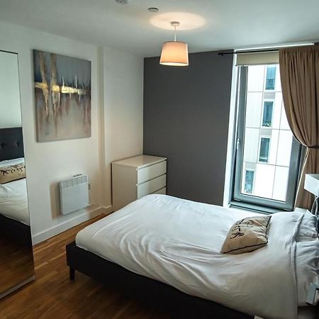 Hallsphere - Stunning Apartment Salford Quays Manchester Luaran gambar
