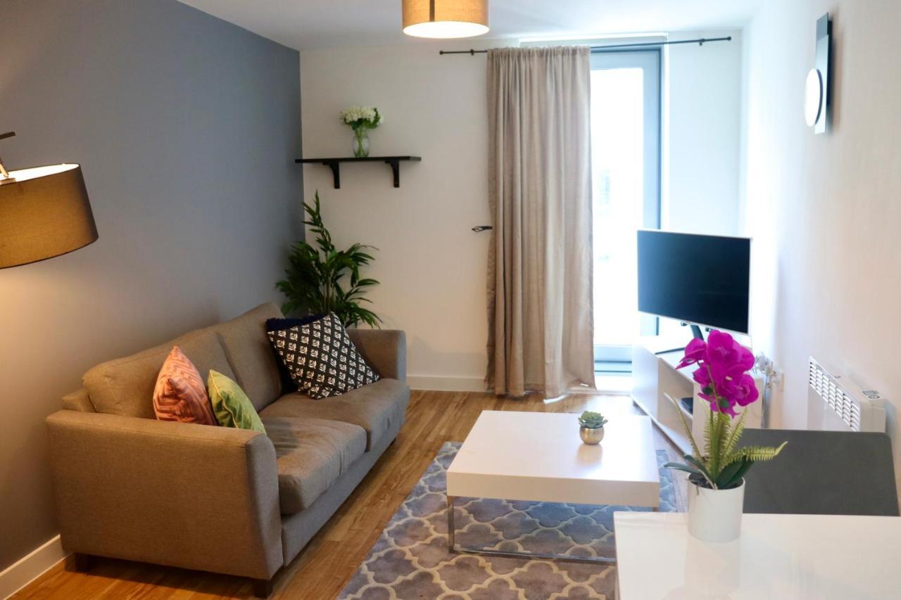 Hallsphere - Stunning Apartment Salford Quays Manchester Luaran gambar