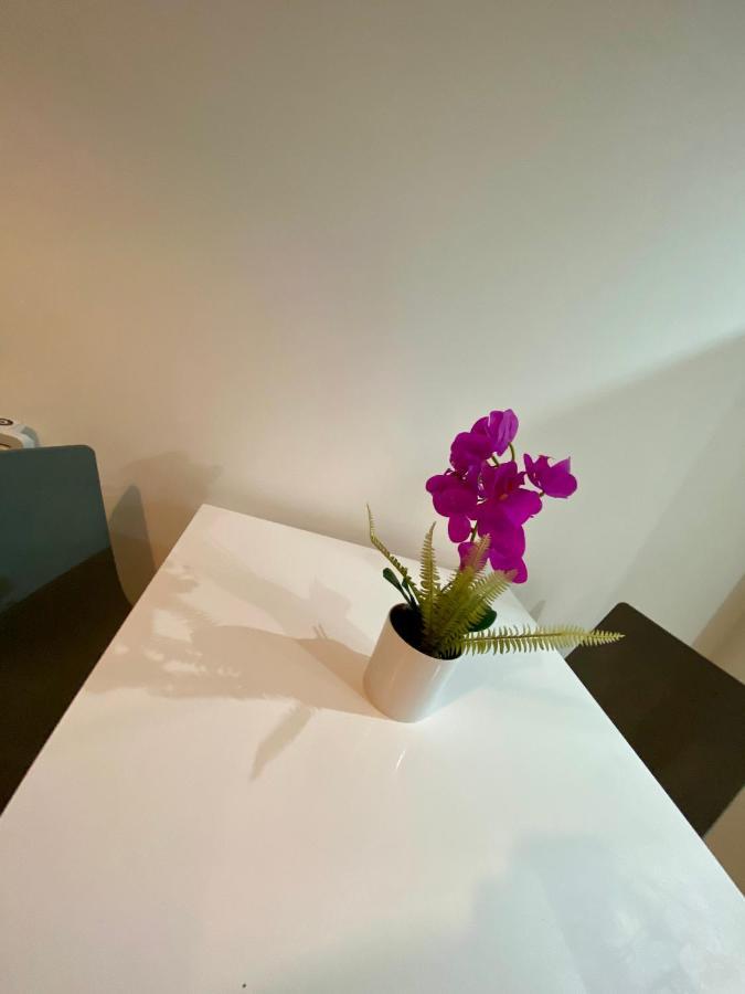 Hallsphere - Stunning Apartment Salford Quays Manchester Luaran gambar
