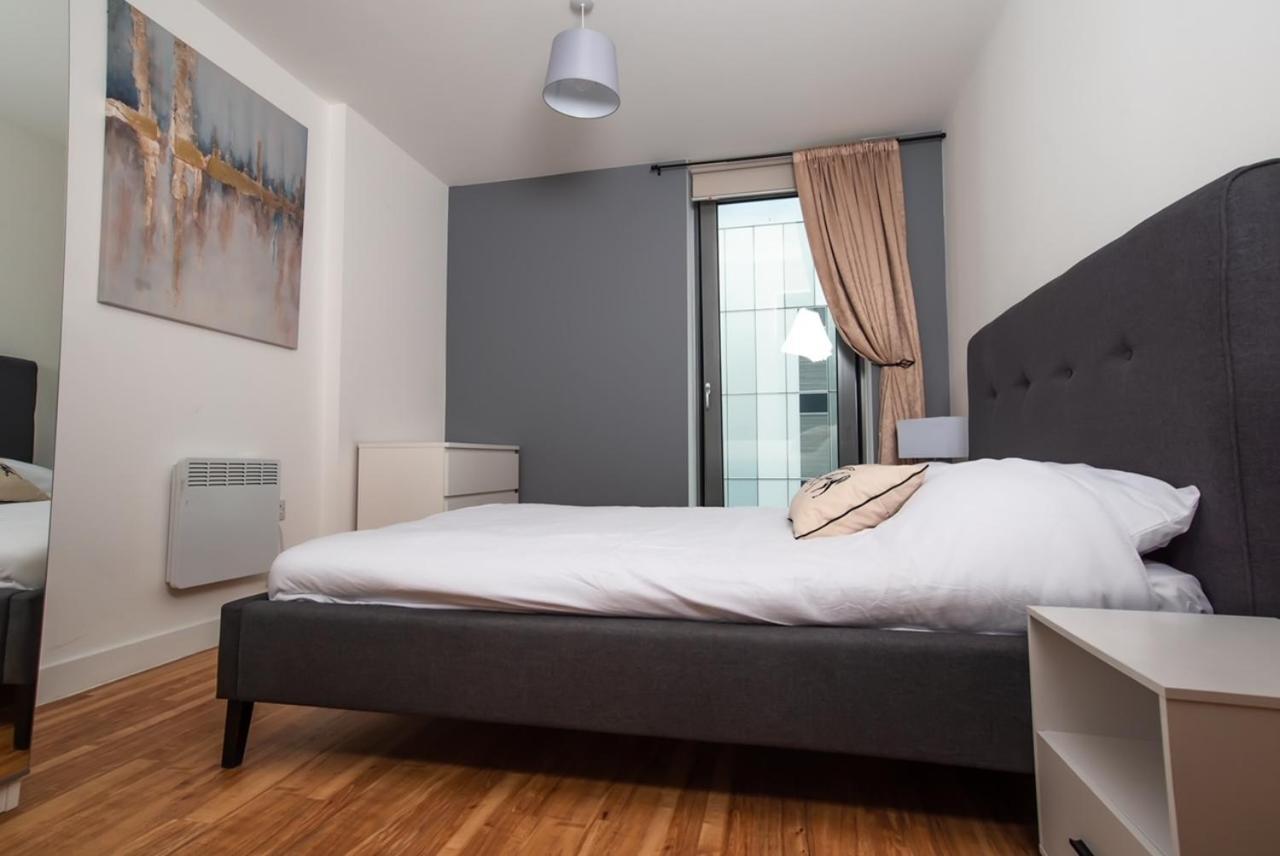 Hallsphere - Stunning Apartment Salford Quays Manchester Luaran gambar