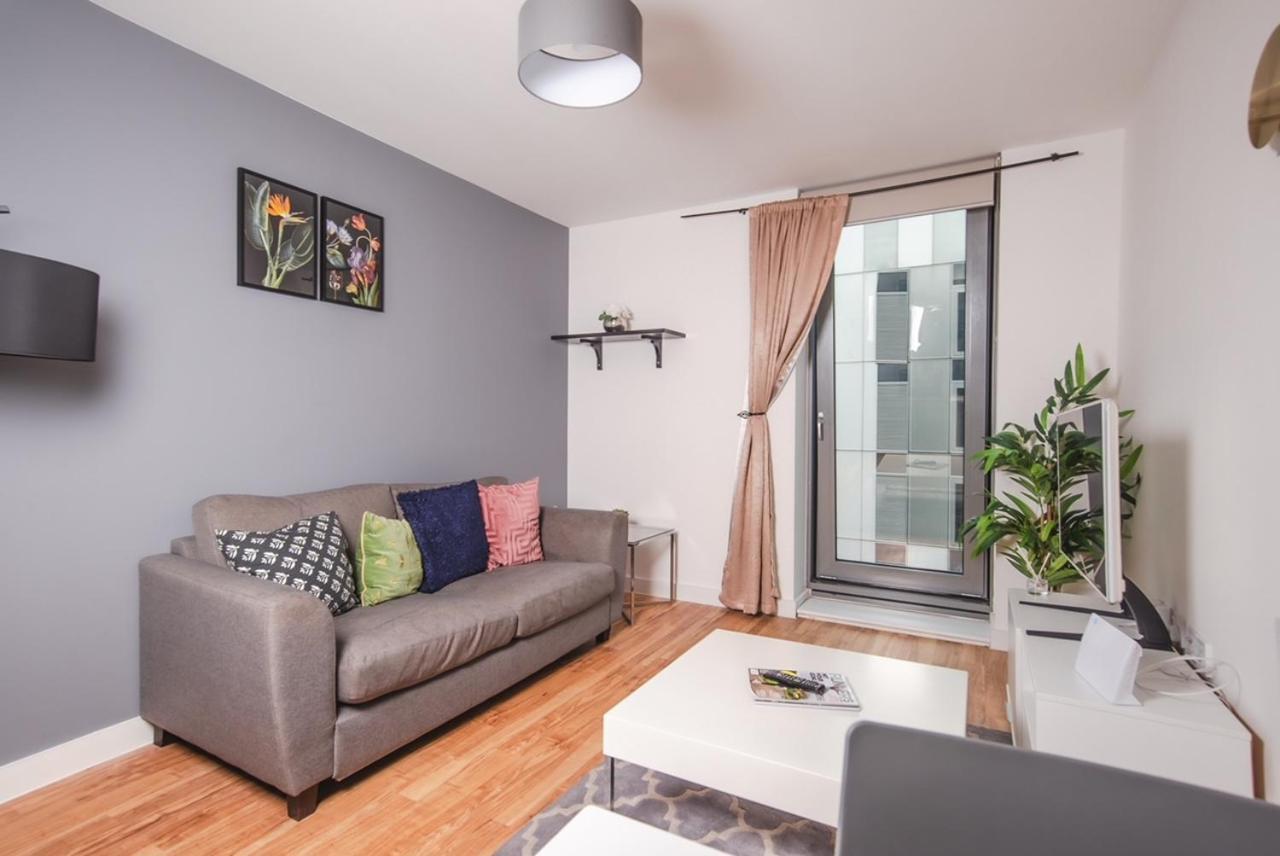Hallsphere - Stunning Apartment Salford Quays Manchester Luaran gambar