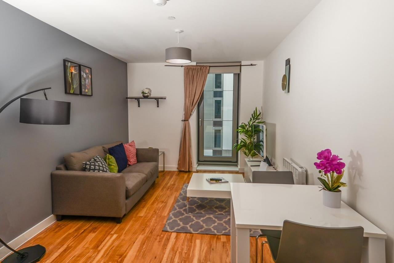 Hallsphere - Stunning Apartment Salford Quays Manchester Luaran gambar
