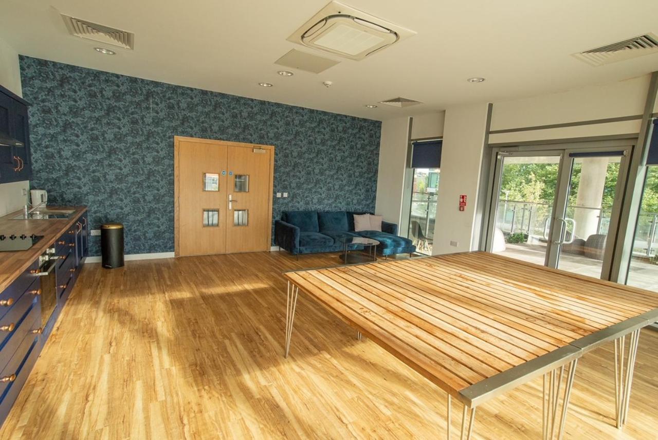 Hallsphere - Stunning Apartment Salford Quays Manchester Luaran gambar