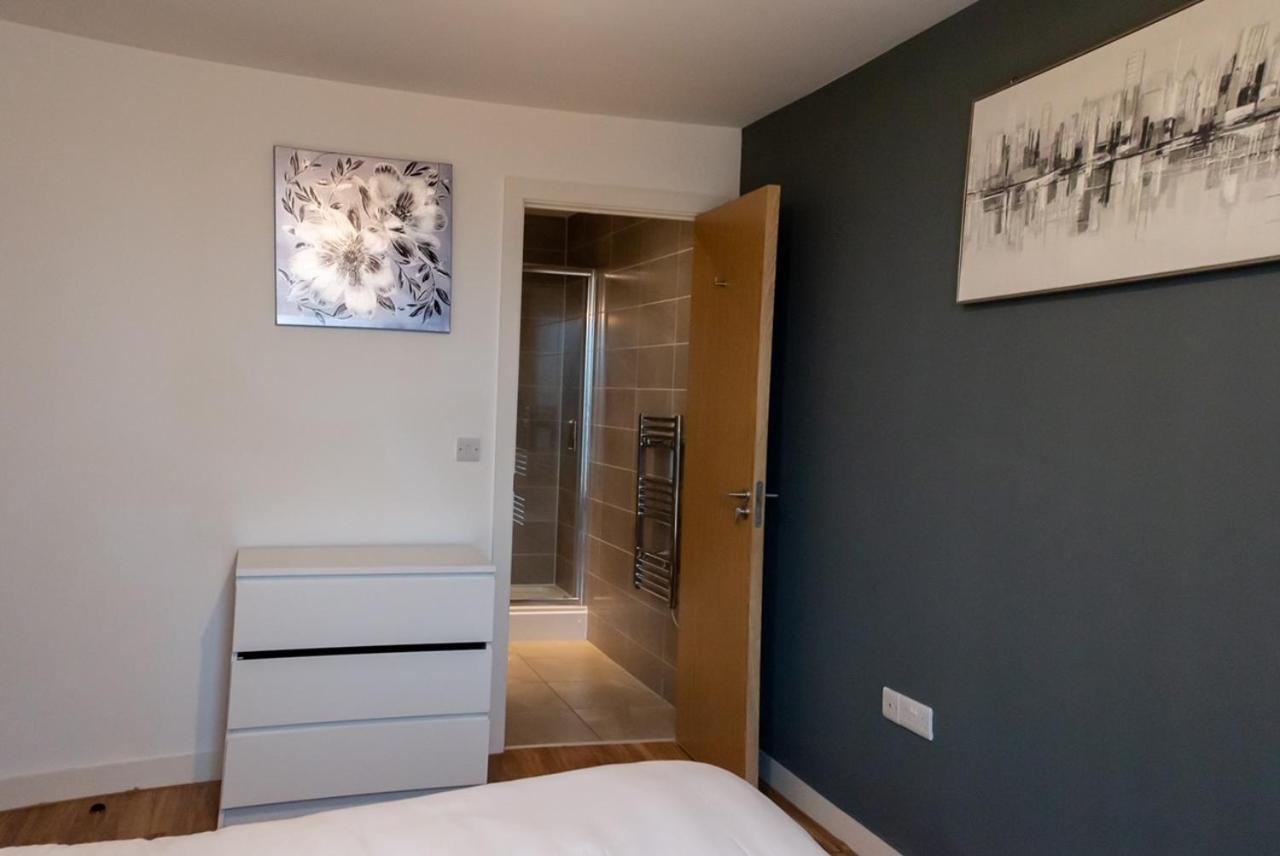 Hallsphere - Stunning Apartment Salford Quays Manchester Luaran gambar